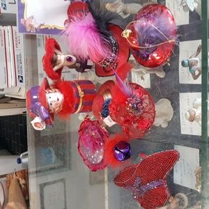 Lot of assorted Red Hat